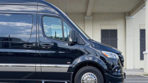 12 passenger sprinter van washington